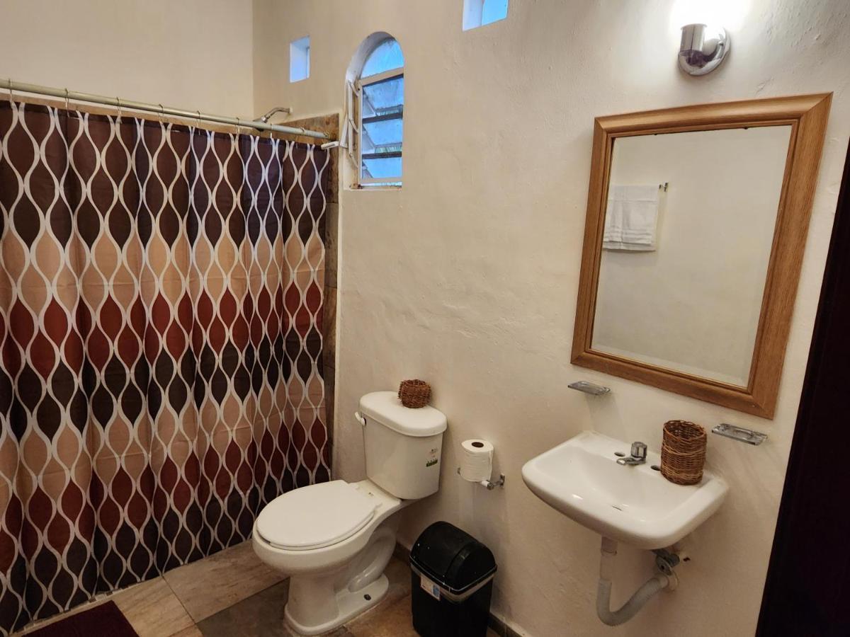 Hotel Maya Antes Navieros Bacalar Dış mekan fotoğraf